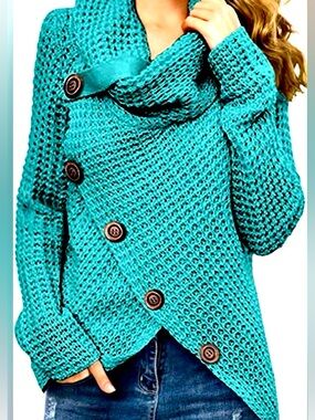 GRECERELLE Cowlneck Chunky Long Sleeve Asymmetrical Pullover Sweater
Medium